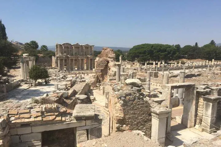 Efes Antik Kenti Gezi Rehberi