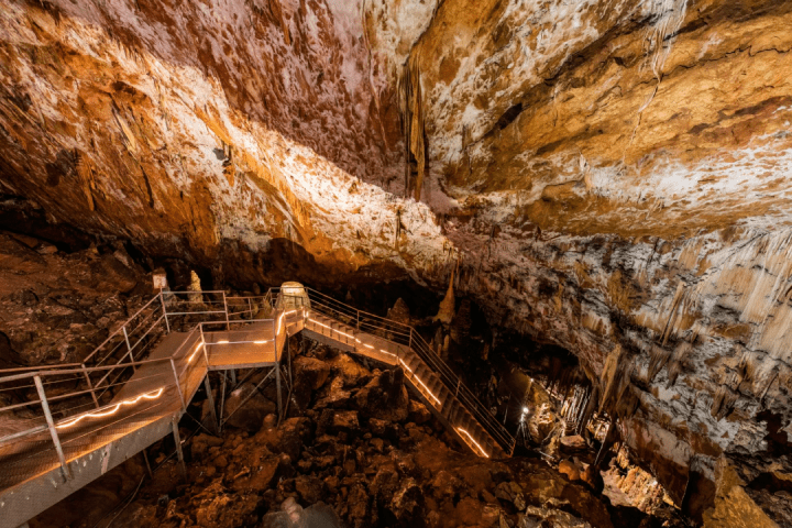 Oylat Mağarası Giriş Alanı
