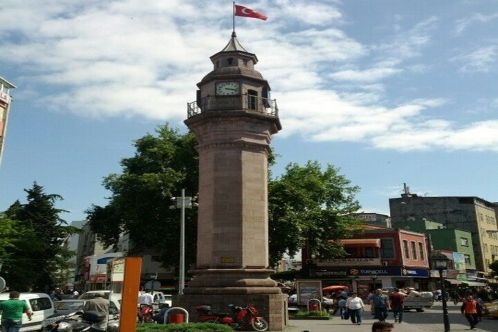 Saathane Meydanı
