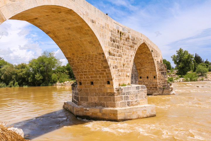 aspendos köprüsü