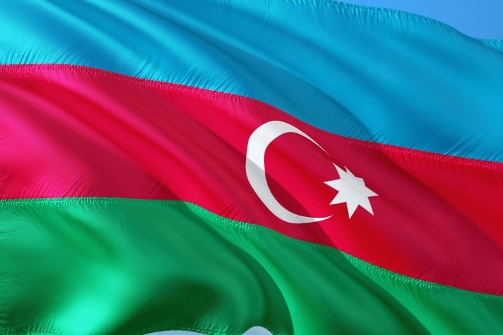 azerbaycan bayrağının anlamı