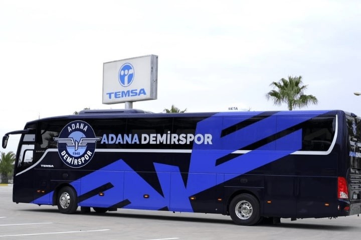 Yukatel Adana Demirspor takım otobüsü