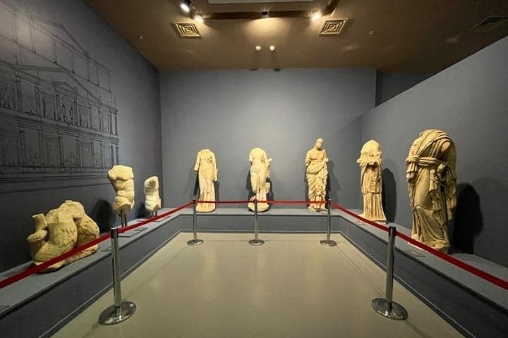 Efes Arkeoloji Müzesi