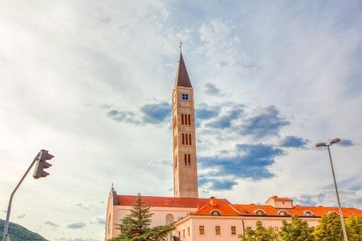 Mostar Barış Çan Kulesi
